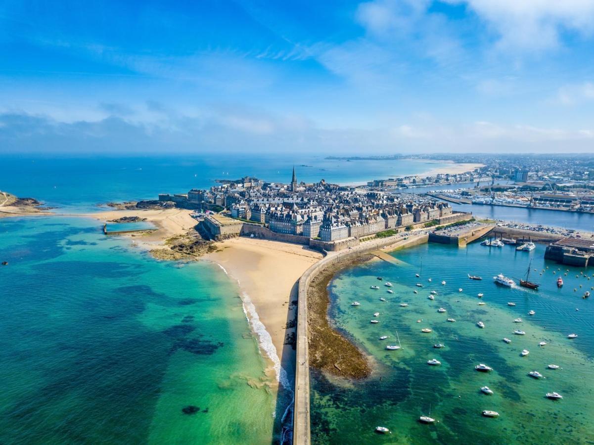 Apartment Lumineux Intra-muros A 2 Pas De La Plage.